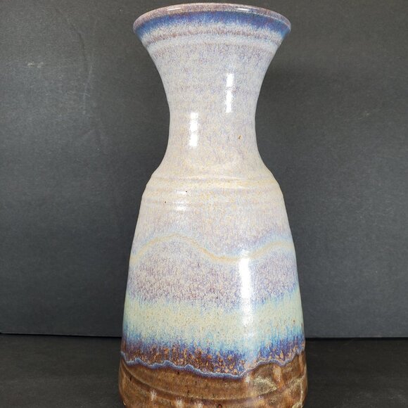 Vintage Red Duck Studio Signed Pottery Vase — Reactive Blue-Lavender Ombre Glaze - Picture 8 of 9